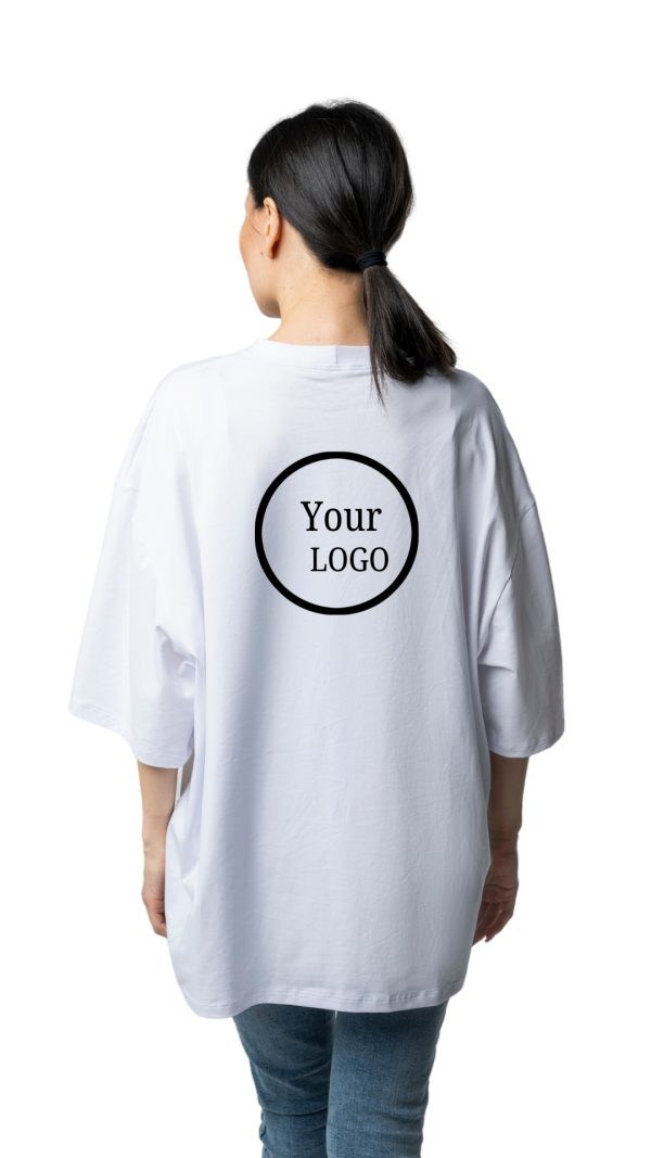 Oversize T-Shirt for Personalized Logo Printing - Image 2